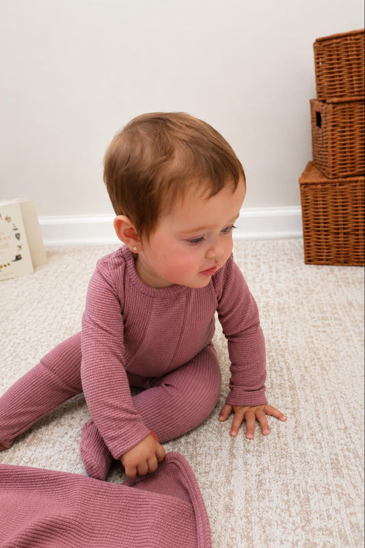 Mauve Multidirectional Footie Layette